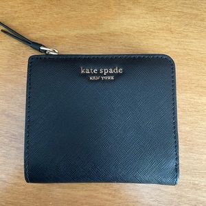 NWT Black Kate Spade Leather Bifold Wallet